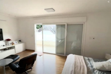 Casa à venda com 5 suítes no condomínio Residencial Morumbi, São Paulo - SP