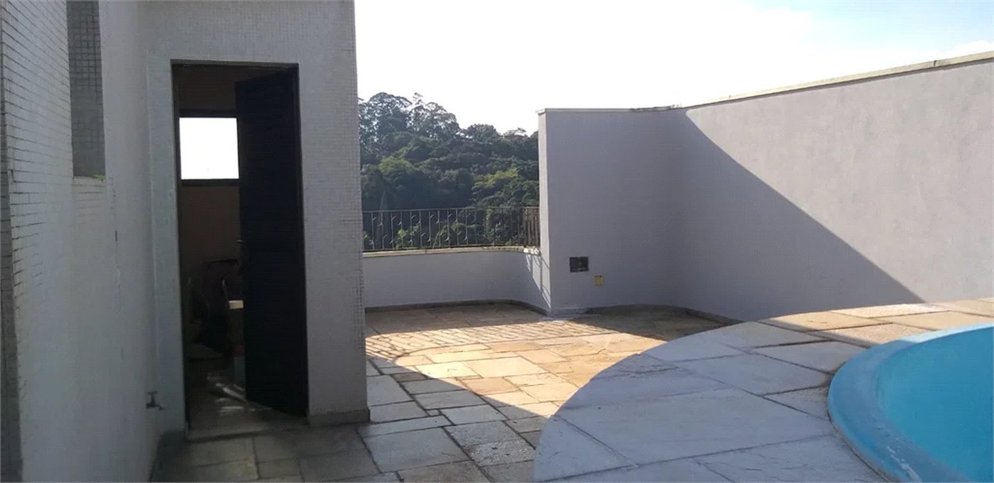 Apartamento à venda com 4 quartos, sendo 2 suítes,  em Jardim Trussardi, São Paulo, SP