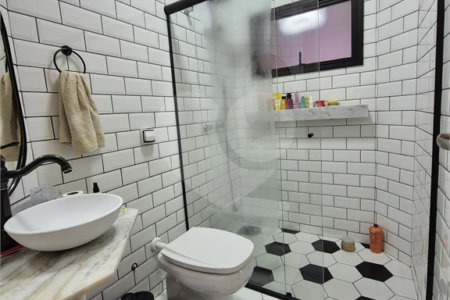 Casa à venda com 4 quartos, sendo 3 suítes, no condomínio Vilaggio Araçoiaba, Araçoiaba da Serra - SP