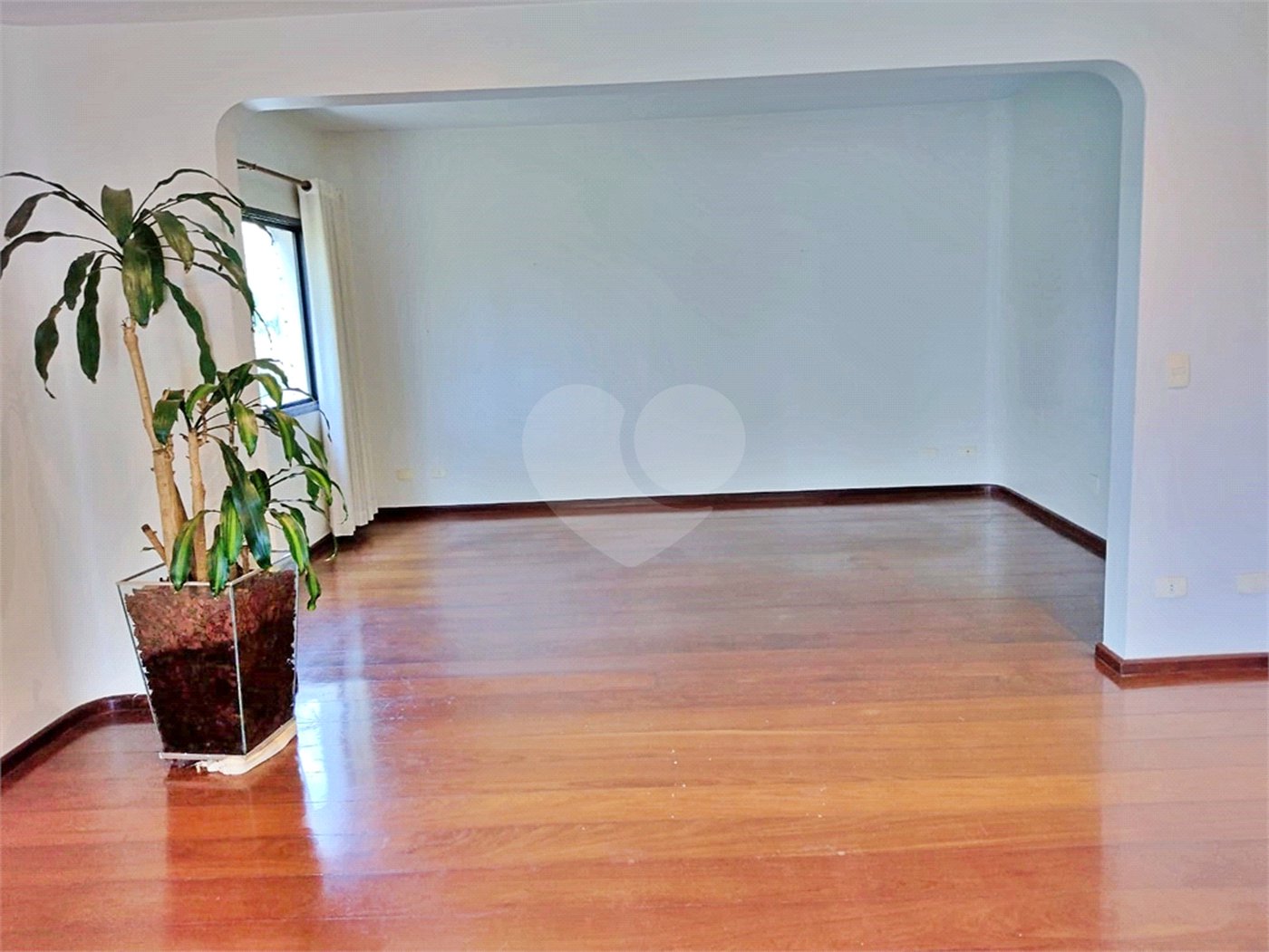 Apartamento à venda com 4 quartos, sendo 3 suítes,  em Vila Andrade, São Paulo, SP
