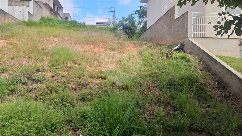 Terreno à venda com 1 suíte no condomínio Terras de São Francisco, Vinhedo - SP