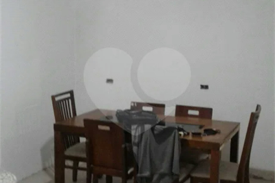 Sobrado à venda com 6 quartos, sendo 1 suíte,  em Horto, São Paulo, SP