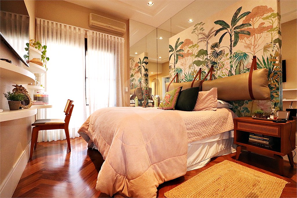 Apartamento à venda com 4 quartos, sendo 3 suítes, em Santana, São Paulo, SP