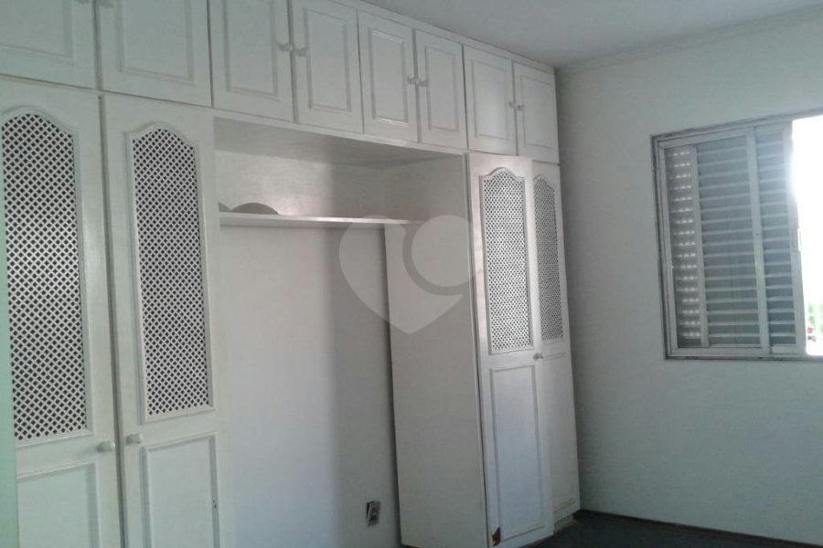 Sobrado à venda com 3 quartos, sendo 1 suíte, em Tremembé, São Paulo, SP