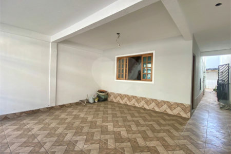 Casa à venda com 3 quartos em Vila Rosália, Guarulhos, SP
