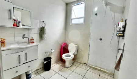 Casa à venda com 2 quartos, sendo 1 suíte,  no condomínio Residencial Jasmin, Itapetininga - SP