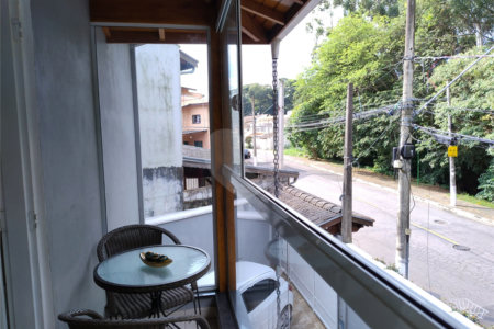 Casa à venda com 3 quartos, sendo 2 suítes, em Capela, Vinhedo, SP