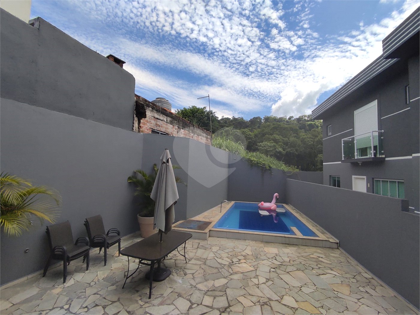 Casa à venda com 3 quartos, sendo 1 suíte, em Horto Florestal, São Paulo, SP