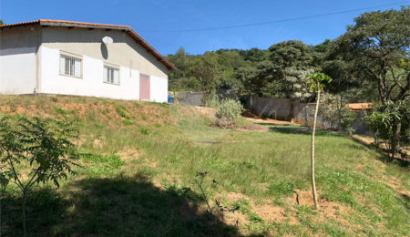 Casa à venda com 3 quartos, sendo 1 suíte,  em Olho D'água, Mairiporã, SP
