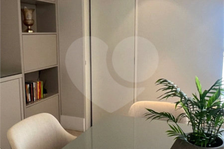 Apartamento à venda com 3 suítes em Água Branca, São Paulo, SP