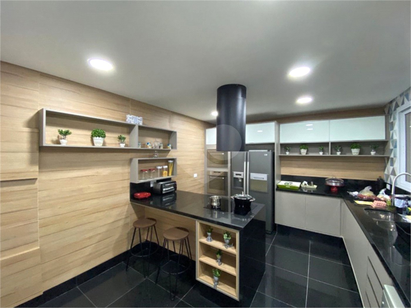 Casa à venda com 6 suítes no condomínio Sausalito, Mairiporã - SP