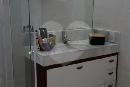Apartamento à venda com 4 quartos, sendo 1 suíte, em Vila Monumento, São Paulo, SP