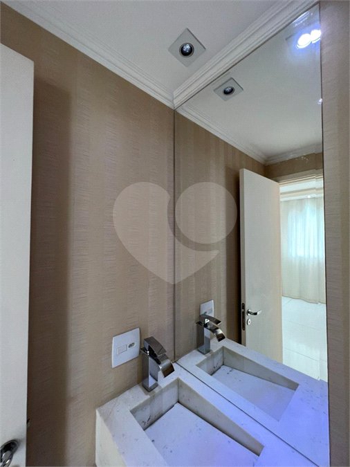 Apartamento à venda com 3 suítes em Vila Andrade, São Paulo, SP