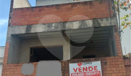 Sobrado à venda com 3 suítes em Santana, São Paulo, SP