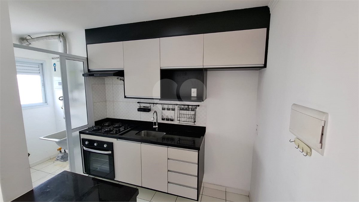 Apartamento à venda ou para alugar com 2 quartos em Parque Vitória, São Paulo, SP