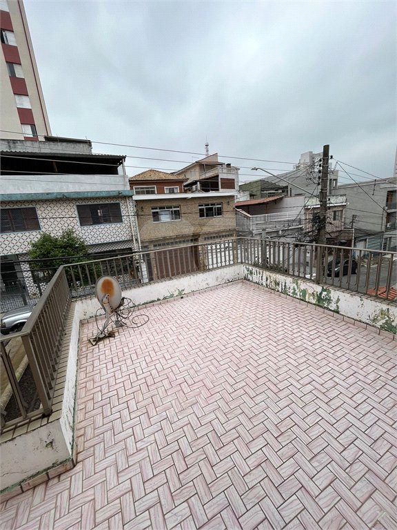 Sobrado à venda com 3 quartos em Vila Nivi, São Paulo, SP