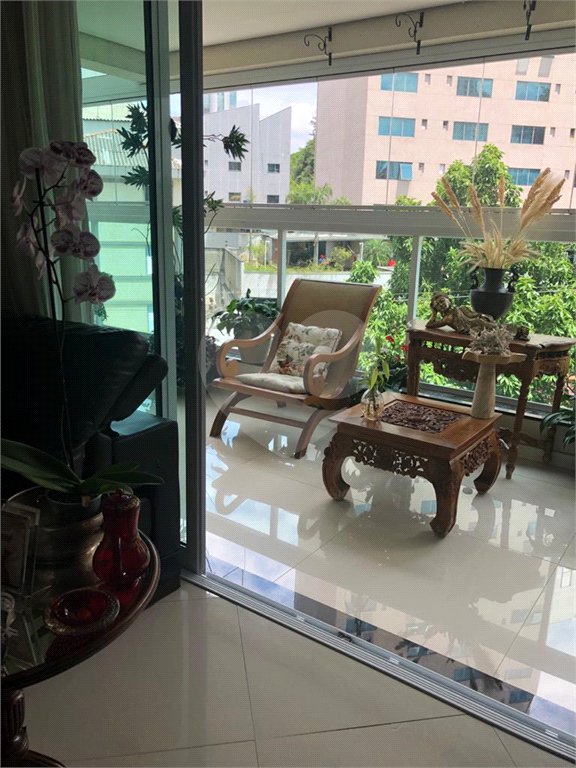 Apartamento à venda com 3 quartos, sendo 1 suíte, em Santana, São Paulo, SP