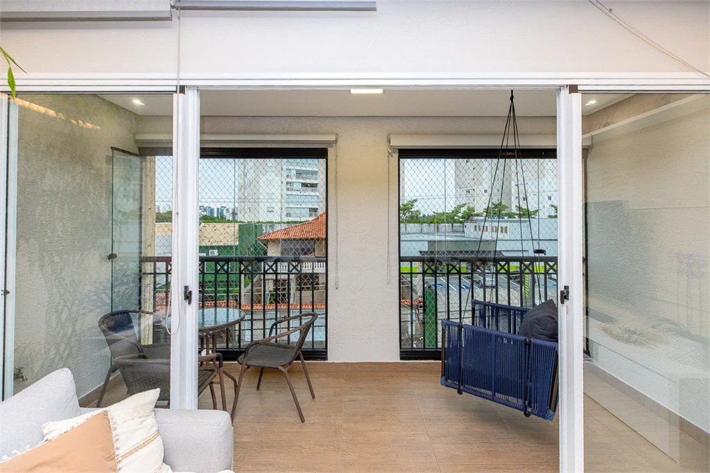 Apartamento à venda com 4 quartos, sendo 1 suíte, em Jardim Monte Kemel, São Paulo, SP