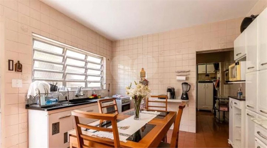 Sobrado à venda com 4 quartos, sendo 1 suíte,  em Vila Dalila, São Paulo, SP