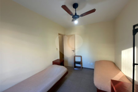 Cobertura à venda com 4 quartos, sendo 2 suítes,  em Braga, Cabo Frio, RJ