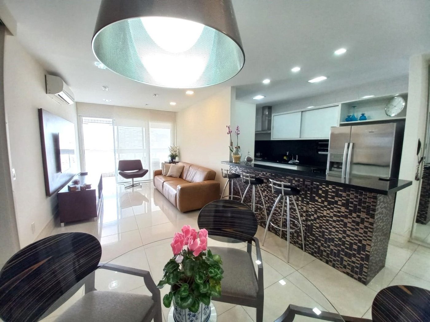 Apartamento com 2 dormitórios à venda, 99 m² por R$ 1.650.000,00 - Gonzaga - Santos/SP