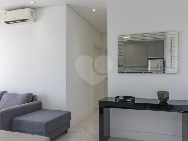 Apartamento para alugar com 2 quartos, sendo 1 suíte,  em Pinheiros, São Paulo, SP