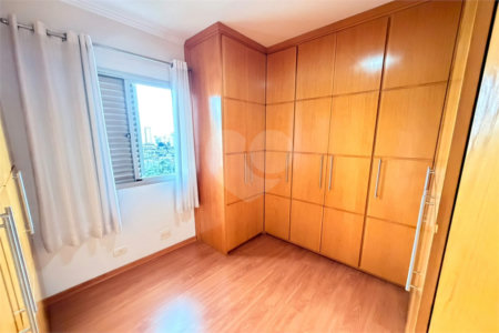 Apartamento à venda com 3 quartos, sendo 1 suíte, em Vila Paulista, São Paulo, SP