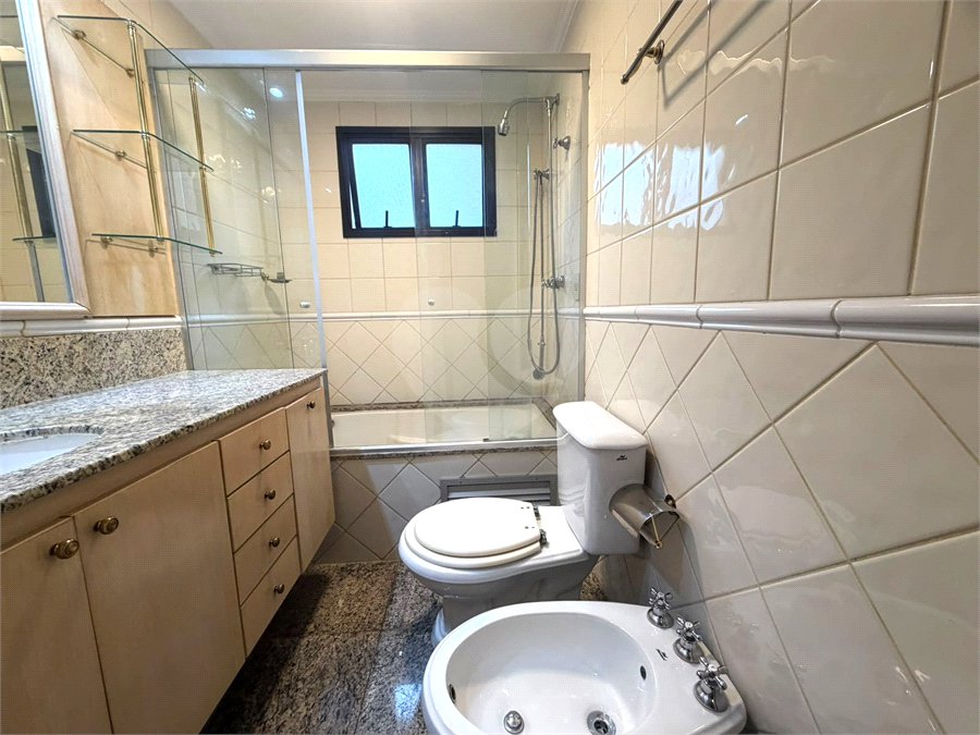 Apartamento à venda com 3 suítes em Vila Suzana, São Paulo, SP