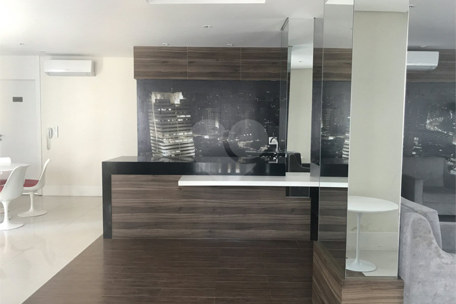 Apartamento à venda com 2 quartos, sendo 1 suíte, em Perdizes, São Paulo, SP