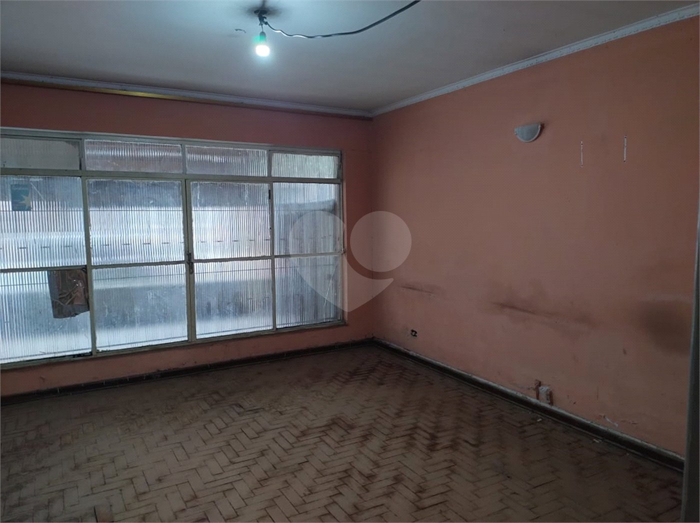Casa Térrea à venda com 3 quartos em Vila Mariza Mazzei, São Paulo, SP