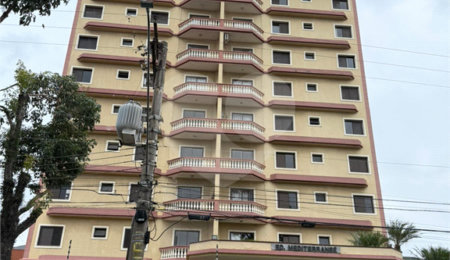 Apartamento à venda com 3 quartos, sendo 1 suíte, no Centro, Suzano, SP