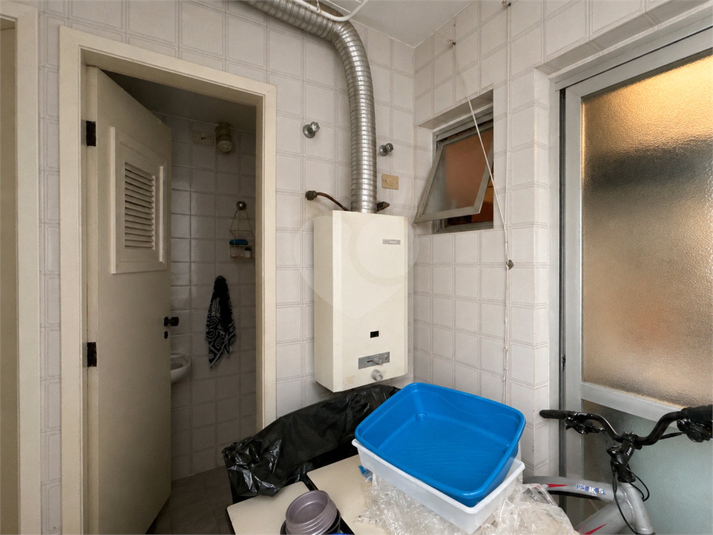 Apartamento à venda com 3 quartos, sendo 1 suíte, em Jardim Marajoara, São Paulo, SP