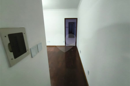 Casa à venda com 7 quartos, sendo 2 suítes,  no Centro, Itapetininga, SP