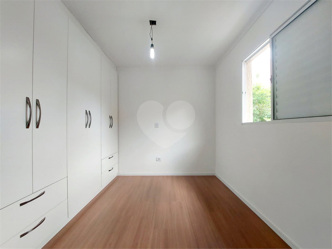 Casa para alugar com 2 suítes no condomínio Residencial Atucuri, São Paulo - SP
