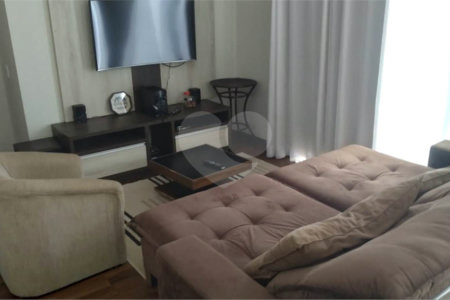 Casa à venda com 3 suítes no condomínio Damha III, São Carlos - SP
