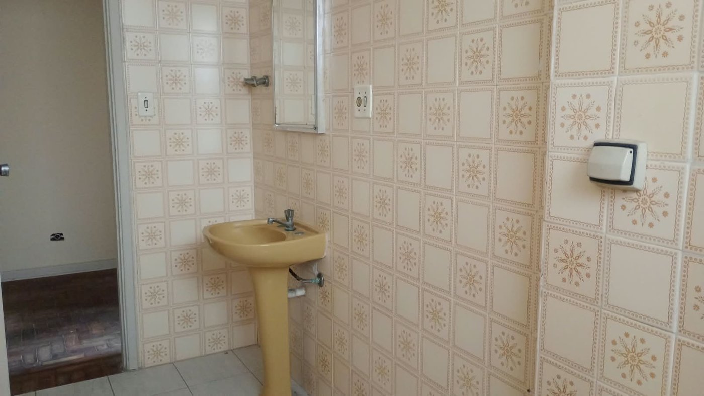 Apartamento com 3 dormitórios para alugar, 140 m² por R$ 3.850,00/mês - Itararé - São Vicente/SP