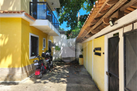 Apartamento à venda com 2 quartos em Pedra de Guaratiba, Rio de Janeiro, RJ