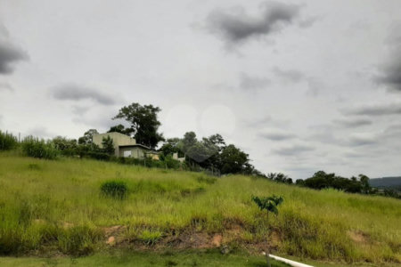 Terreno à venda no condomínio Residencial Arboretum, Vinhedo - SP