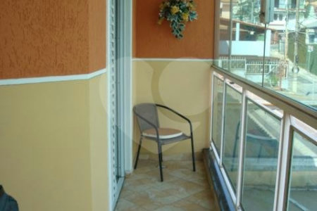 Sobrado à venda com 3 quartos, sendo 1 suíte, em Vila Santa Terezinha (zona Norte), São Paulo, SP