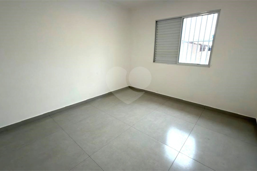 Sobrado à venda com 3 quartos, sendo 1 suíte, em Jardim Vila Formosa, São Paulo, SP