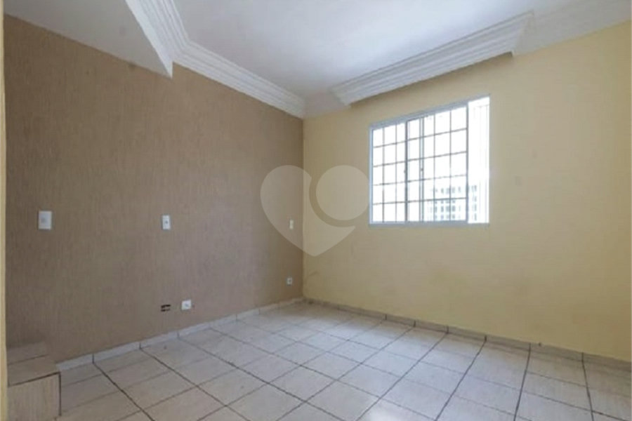 Casa para alugar com 2 quartos, sendo 1 suíte,  no condomínio Nova Carioba, São Paulo - SP