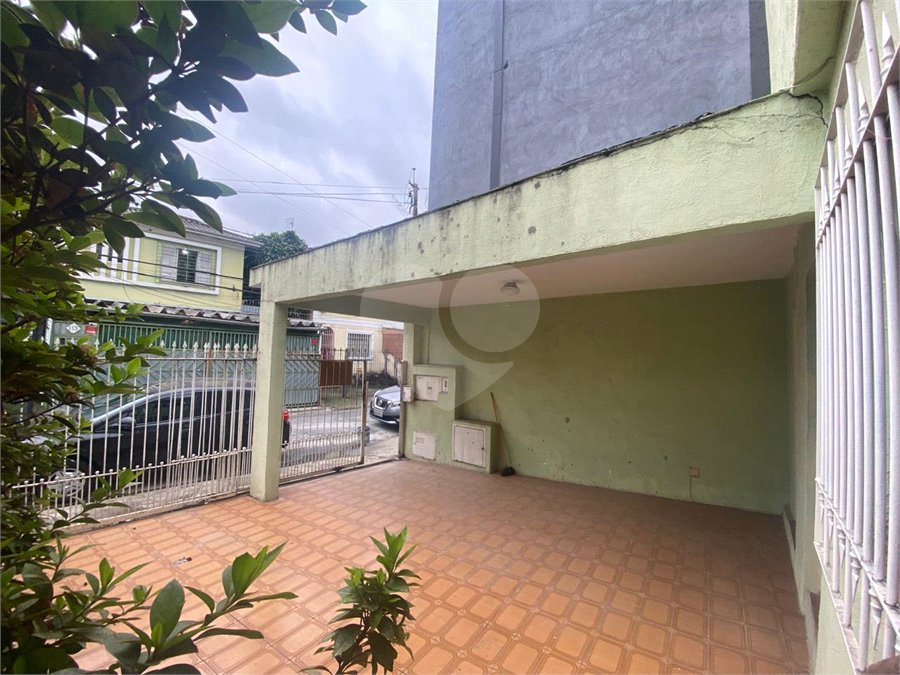 Sobrado à venda com 3 quartos em Bom Retiro, São Paulo, SP