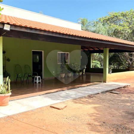 Chácara à venda com 2 quartos, sendo 1 suíte, em Zona Rural, Três Lagoas, MS