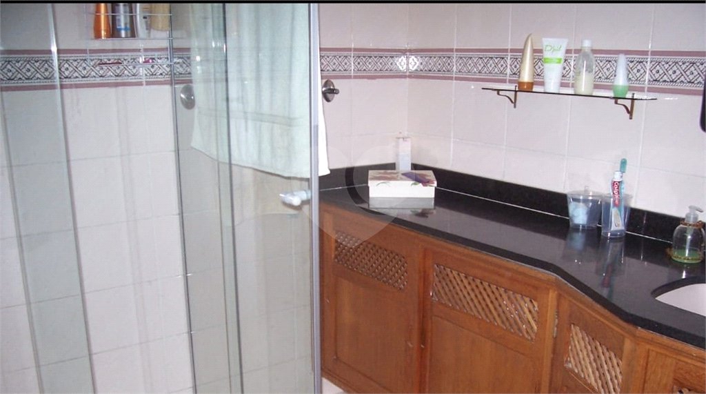 Sobrado à venda com 3 quartos, sendo 1 suíte, em Vila Mascote, São Paulo, SP
