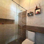 Sobrado à venda com 4 quartos, sendo 2 suítes, em Vila Ipojuca, São Paulo, SP