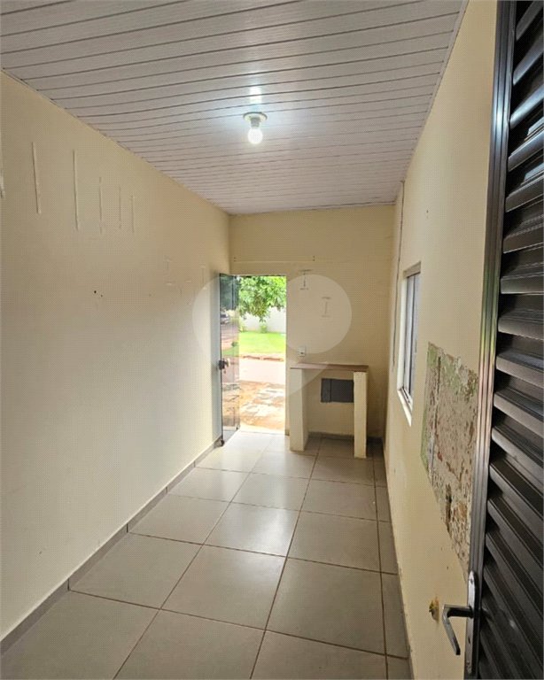 Salão para alugar com 1 suíte,  em Jardim Estoril, Ponta Porã, MS