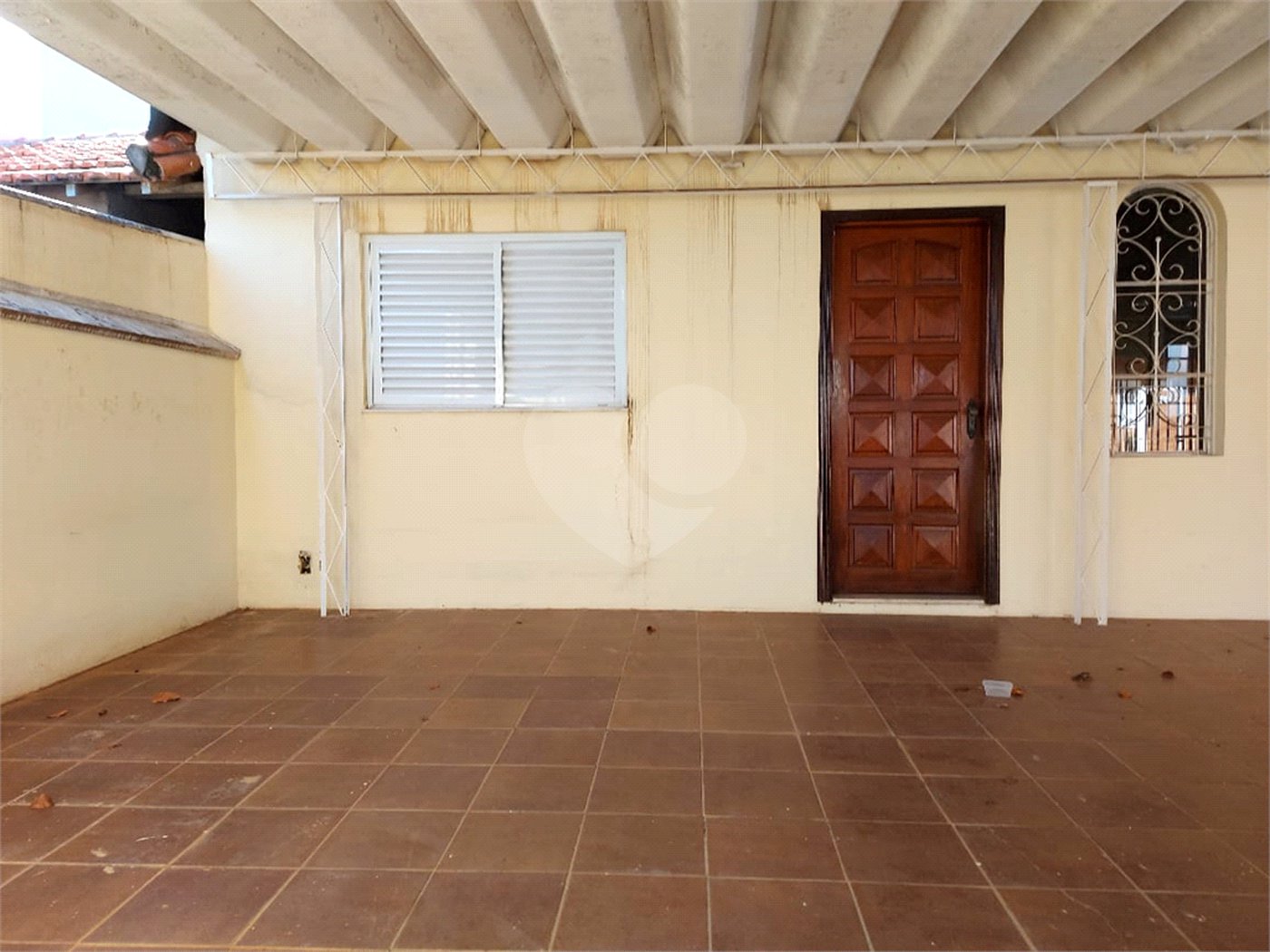 Casa de Vila à venda com 5 quartos, sendo 1 suíte, em Vila Martina, Valinhos, SP
