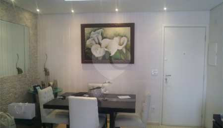 Apartamento à venda com 2 quartos, sendo 1 suíte,  em Vila Firmiano Pinto, São Paulo, SP