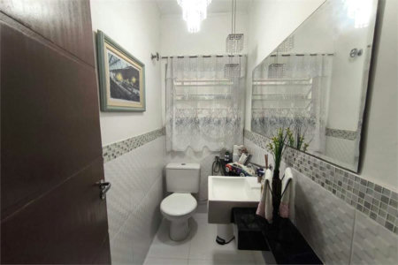 Sobrado à venda com 4 quartos, sendo 1 suíte,  em Vila Cruzeiro, São Paulo, SP