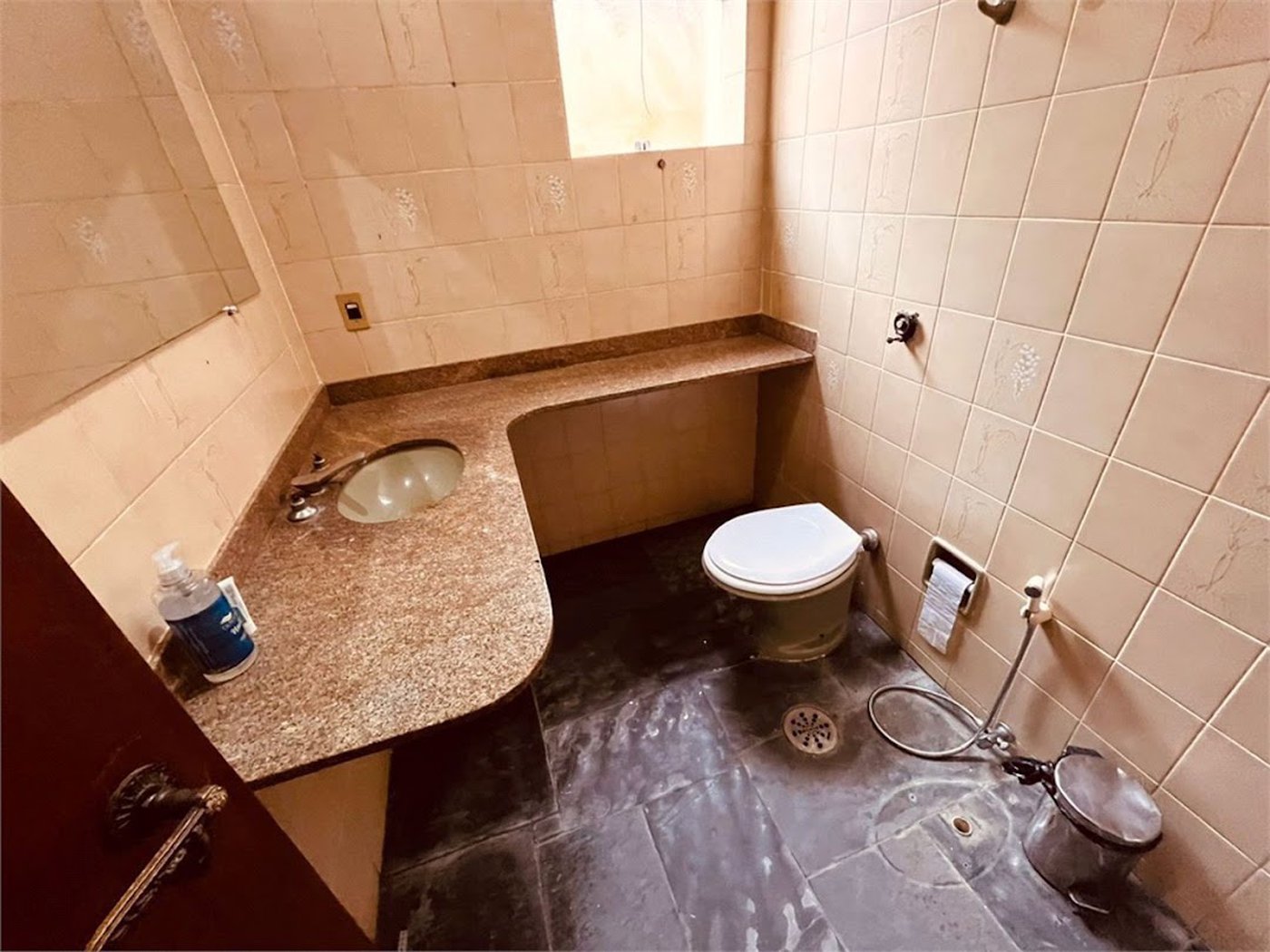 Casa com 6 dormitórios à venda, 300 m² por R$ 680.000,00 - Balneário Cidade Atlântica - Guarujá/SP